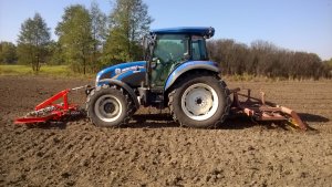 New Holland TD 5.85