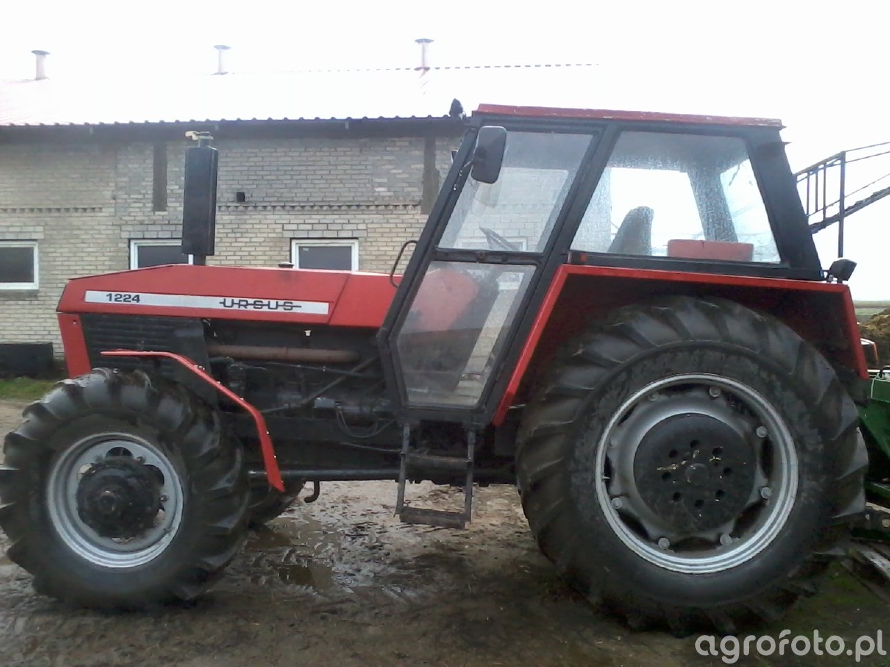 Ursus 1224 Dane techniczne - AgroTesty.pl