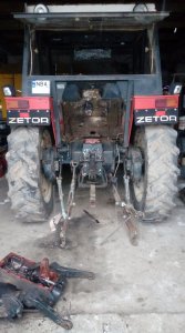 Zetor 7011