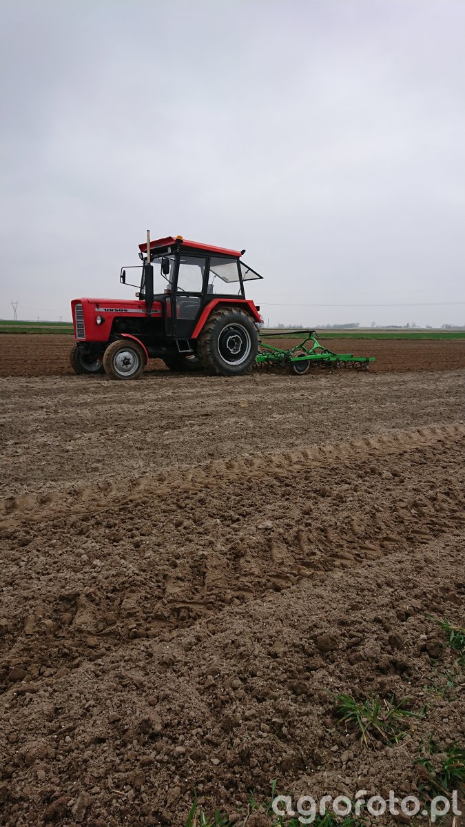 Ursus C-355m + bomet 2.10