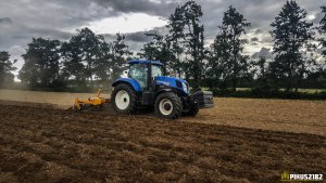 New Holland T7.210 & Agrisem