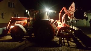 Massey  Ferguson & Agregat uprawowo-siewny