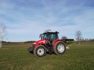 Massey ferguson 5710S 