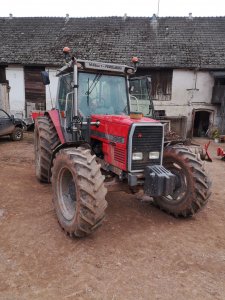 MF 3085 +