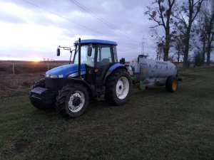 New Holland Td95d 