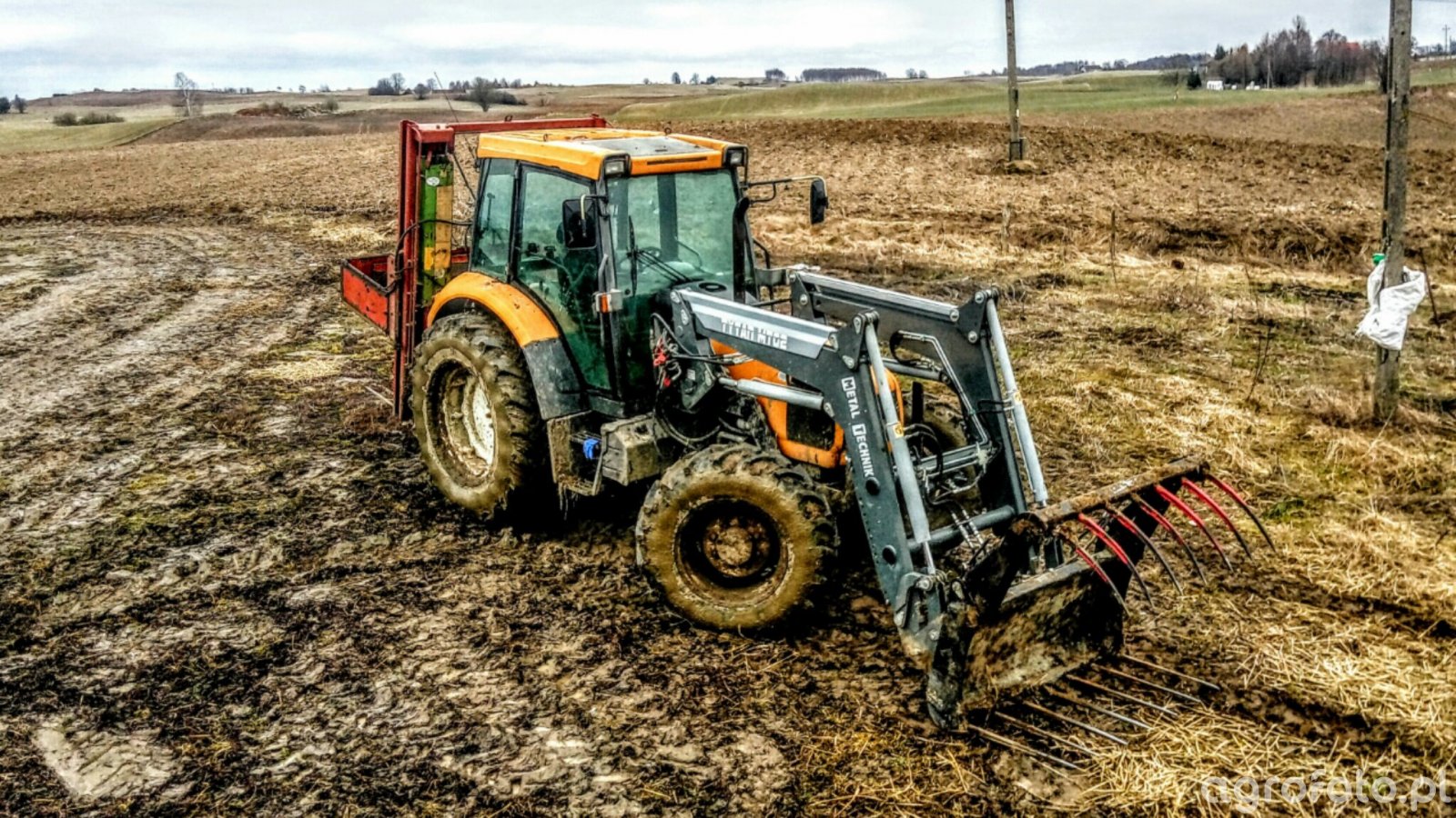Foto traktor Renault Cergos id748651 Galeria rolnicza