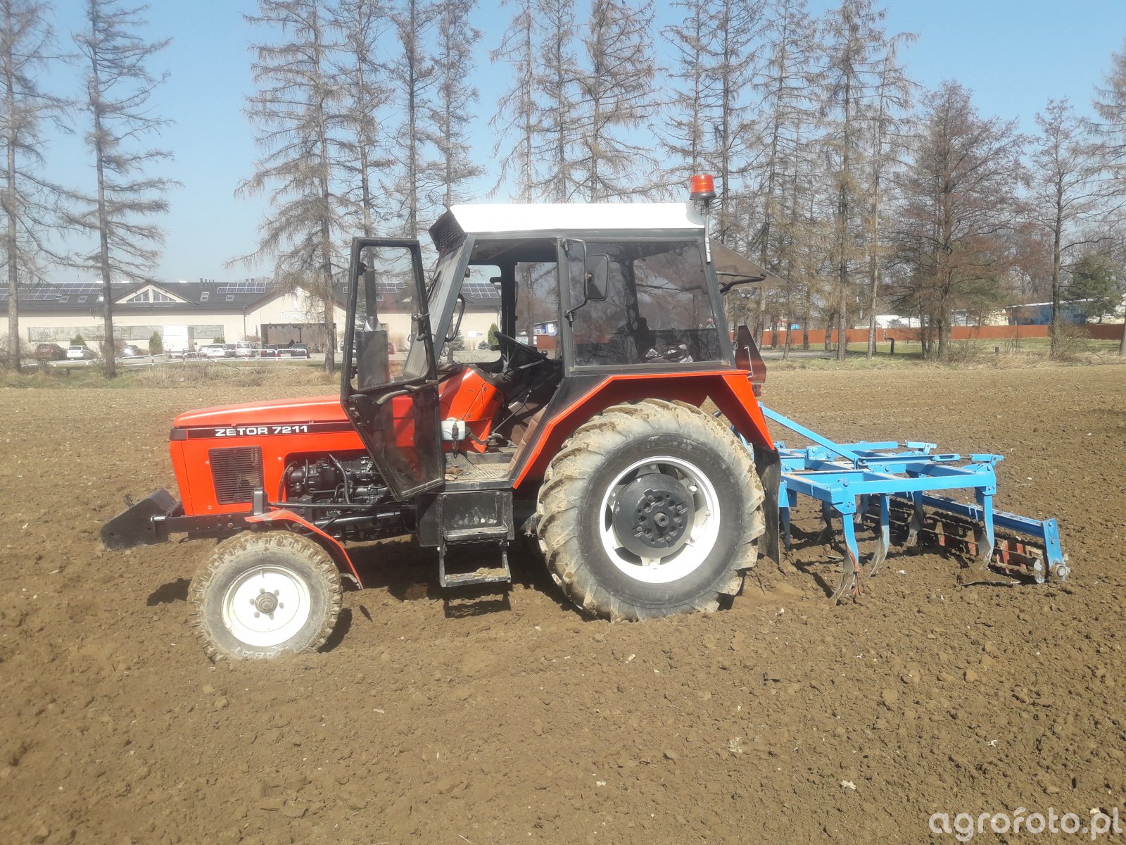 Zetor 7211 Dane techniczne - AgroTesty.pl