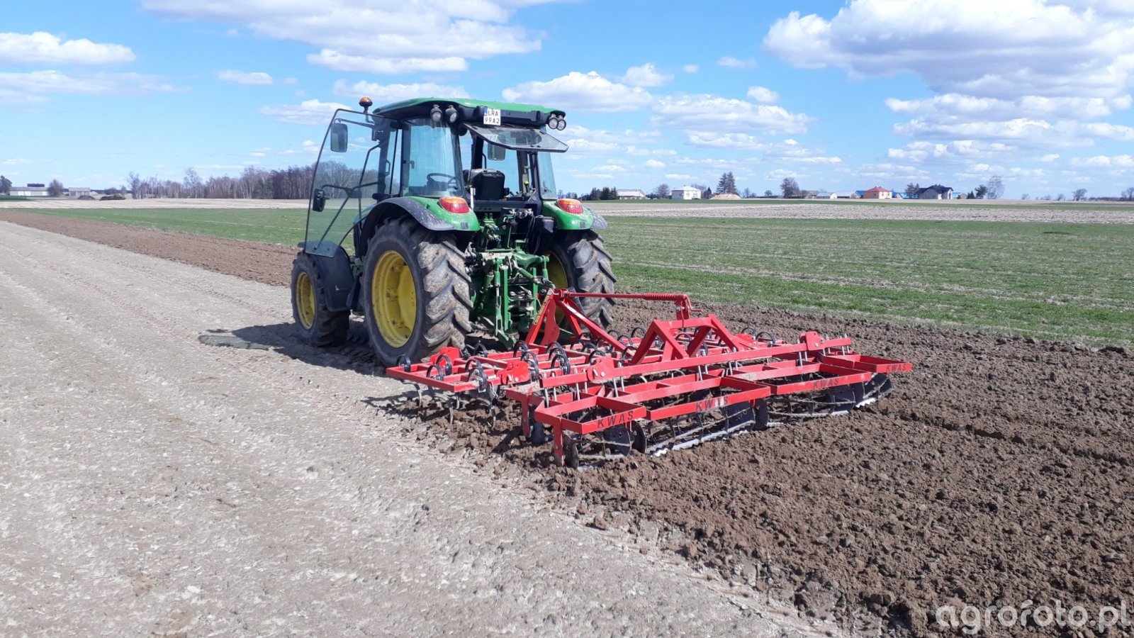 John Deere 5080M & KWAS AUZ 3.5