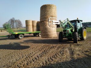 John Deere 5080M +Pronar T025