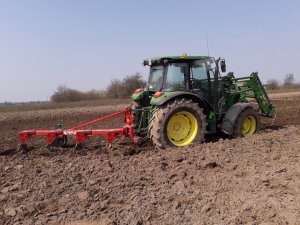 John Deere 5080R & Agro Masz PJ4+