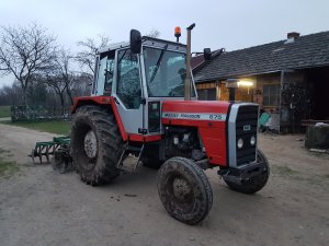 Massey Ferguson 675