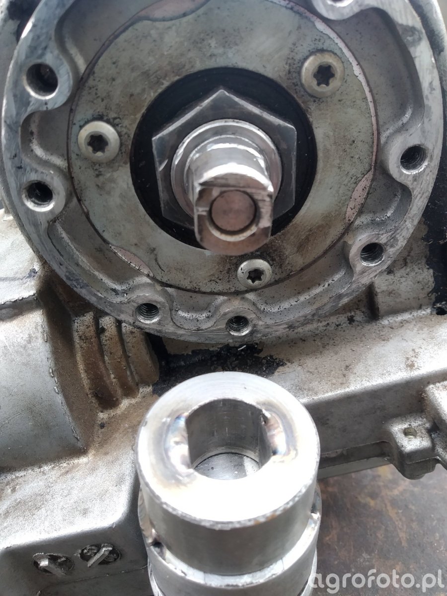 Ursus C-355M wspomaganie kierownicy