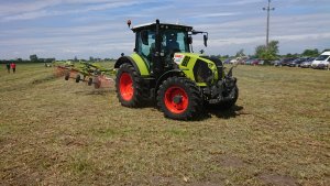 Claas Arion 510