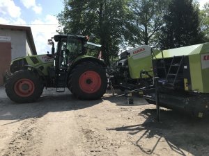 Claas Axion + prasa