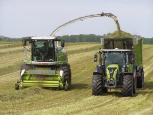 Claas Jaguar 940 & Claas Arion & Claas Cargos