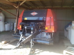 Kuhn FB2130