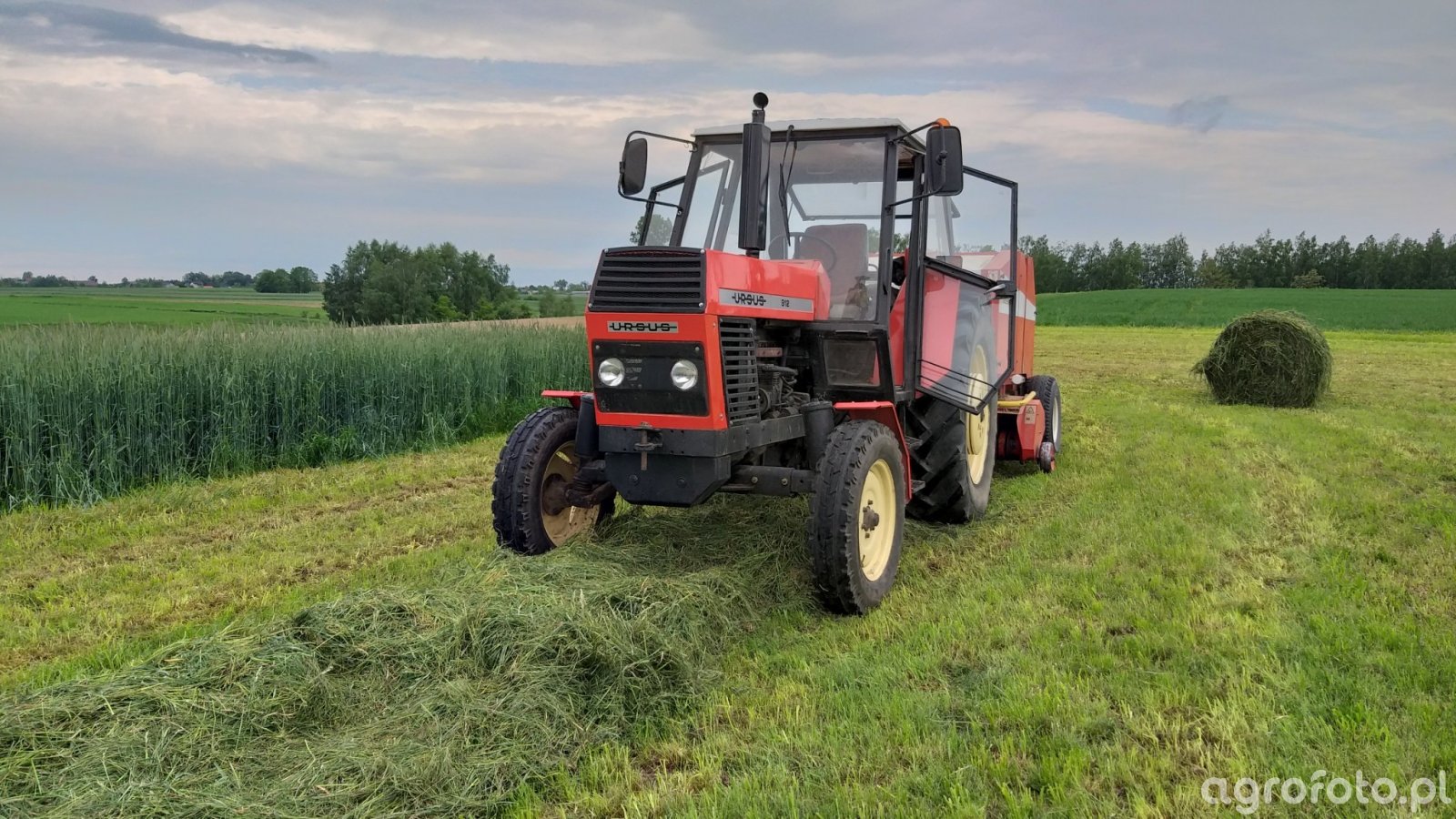 Ursus 902 & Sipma 279/1