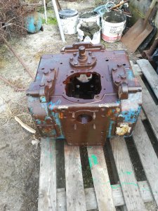 Obudowa tylnego mostu do ursusa c355