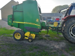 John deere 592 