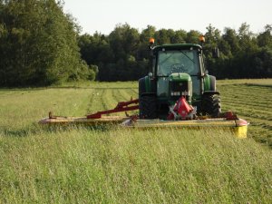 John Deere 6630 i Poettinger NovaCat