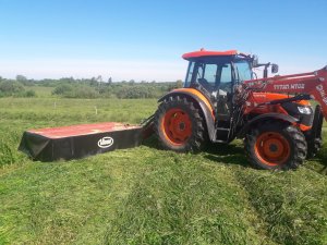 Kubota m8560 + vicon