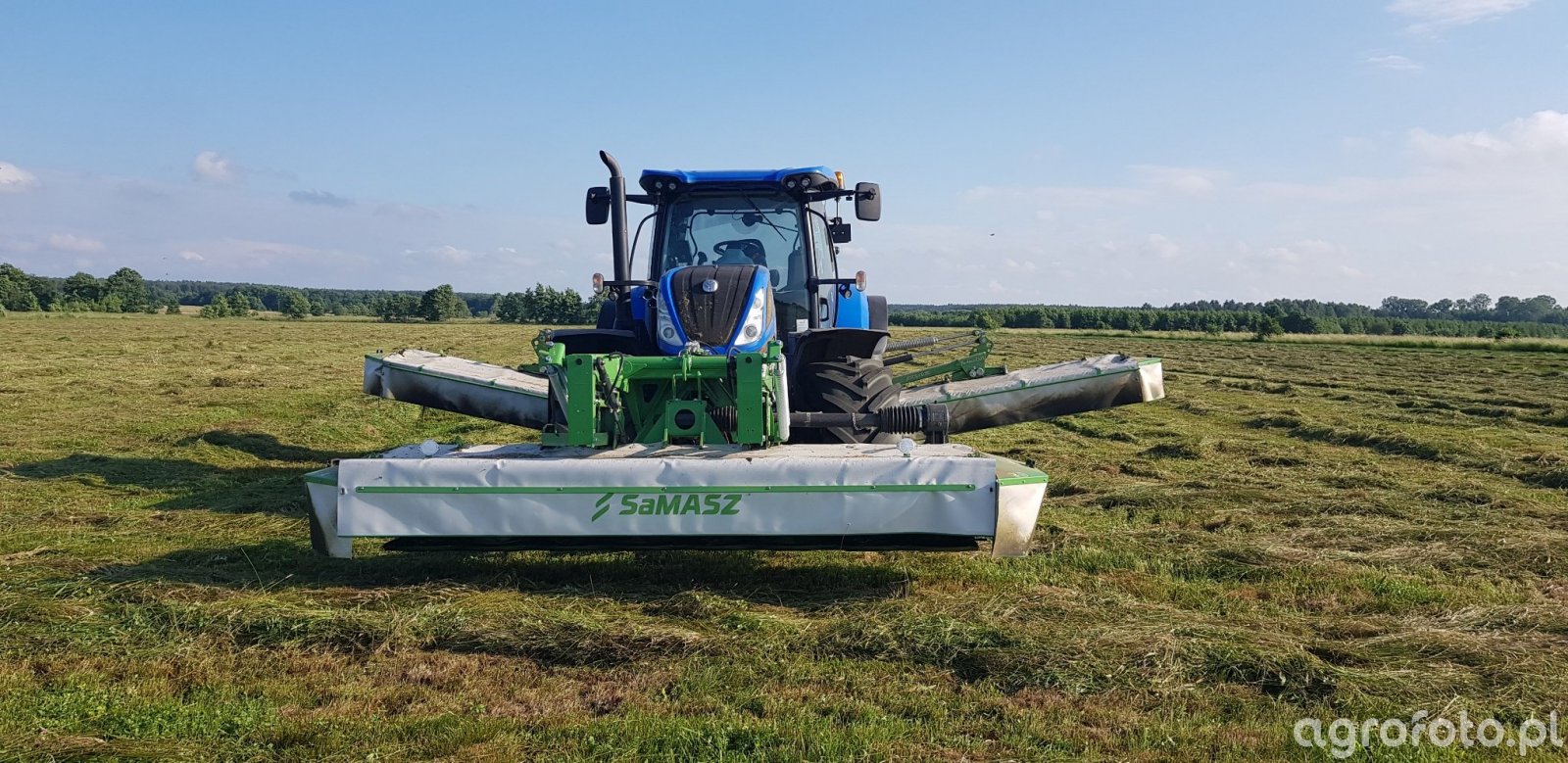 NEW HOLLAND T7. 270 AUTOCOMMAND I SAMASZ KDF 340,MEGACUT 861