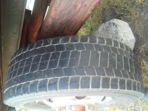 Koło do przyczepy. 265/70 R17.5. Koszt jednego koła 100 zł.  