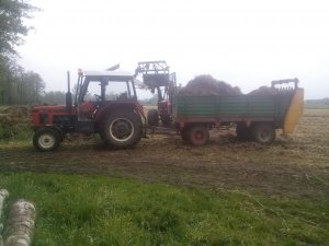 Zetor 7211&  rozrzutnik 6 ton