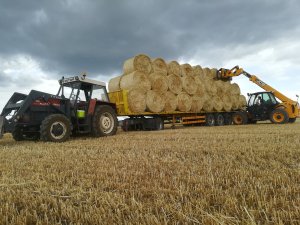 Zetor 8145 z laweta do słomy