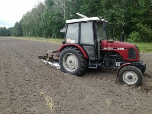 Escort 450 + pług 3 skibowy