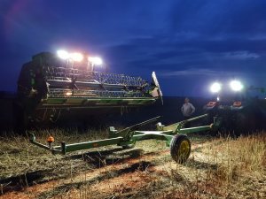 John deere 1470 i kubota m7060