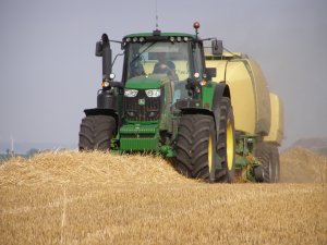 John Deere 6195 & Prasa Krone