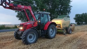 Massey Ferguson 5455, Krone Comprima F 155 XC