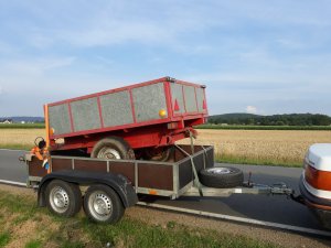 Przyczepa sam z kiprem