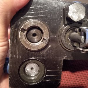 Rozdzielacz Ursus c-385. Zdjęcie dla kolegi Wojtas974.