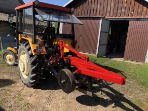 Ursus C-330+pług Bomet 3