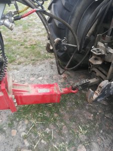 Zaczep Zetor i przyczepa Pronar