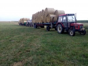 Zetor 7011 & słoma