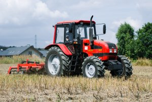 Belarus 1221.3 & Dexwal 2,7m