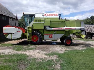 Claas dominator 88s