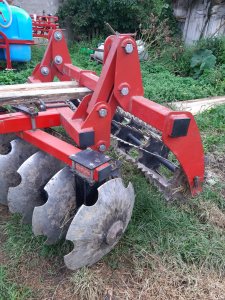 Dociążenie talerzówki wałem