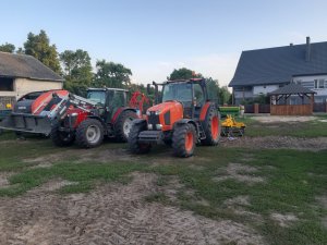 Kubota M135GX i MF 5710