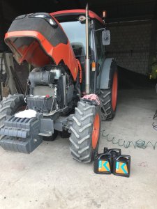 Kubota M7040 Narrow