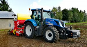 New Holland T6.175 & Pottinger Vitasem