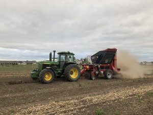 John Deere 4255 A + Double Master II młócenie fasoli 2019