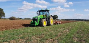 John Deere 8370R