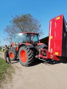 Kubota M125 GX III I Vicon Extra 232