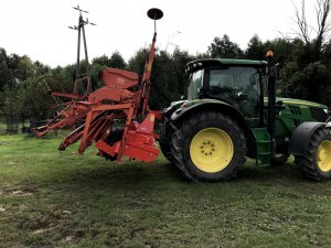 Kuhn HR 303 i Logiseme m3000