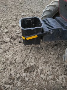 Skrzynka na kamienie