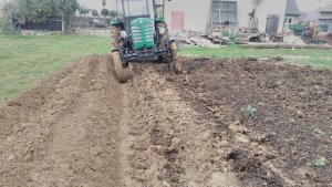 Ursus C-4011 & Niemeyer